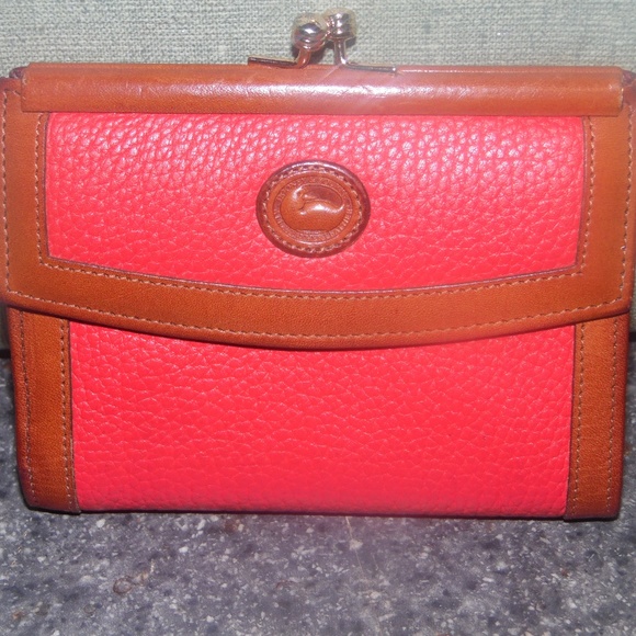 Vintage Dooney and Bourke W03 French Wallet - Picture 1 of 5